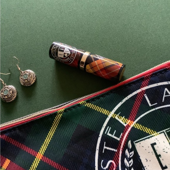 Estee Lauder New Makeup Bag w/Earrings & Lipstick - Picture 11 of 15